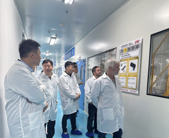 一张南非订单诠释的中国力量 ： 南非客商中国之行行感慨 中国制造让我感受中国质量！中国创造让我感受中国科技！中国政府让我感受中国诚意！中国武汉让我感受中国文化！